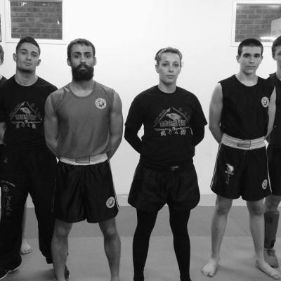 Les membres de l'École Kim Diêu prêts pour le championnat d'Ile de France de Sanda 2016.